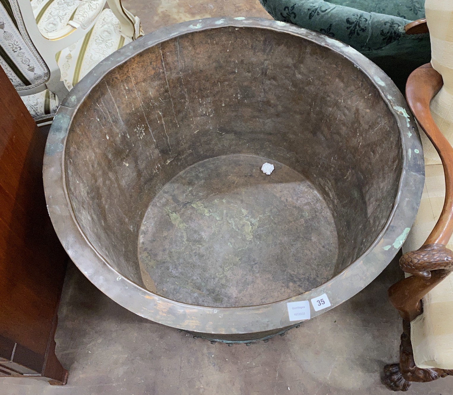 A large Victorian circular copper copper, diameter 85cm, height 54cm